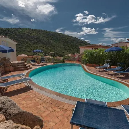 Stunning Bouganvillage 2 Bedroom Num1321 Tanaunella